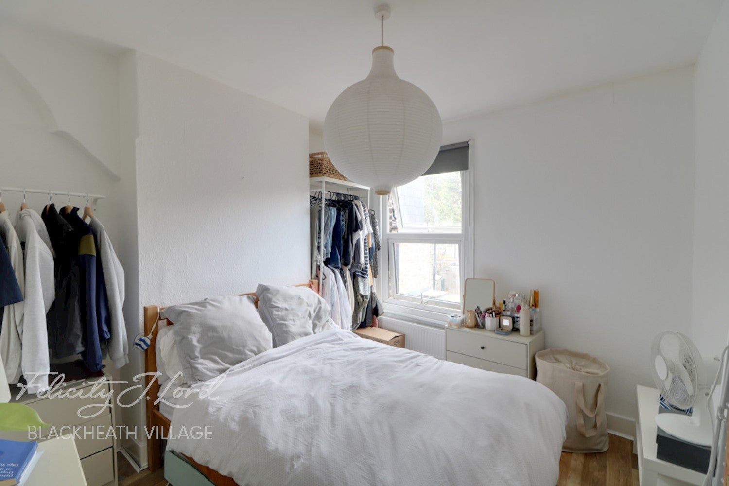 Flat Westcombe Hill in Greater London