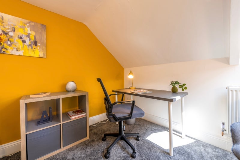 Room Farr Street in Bristol