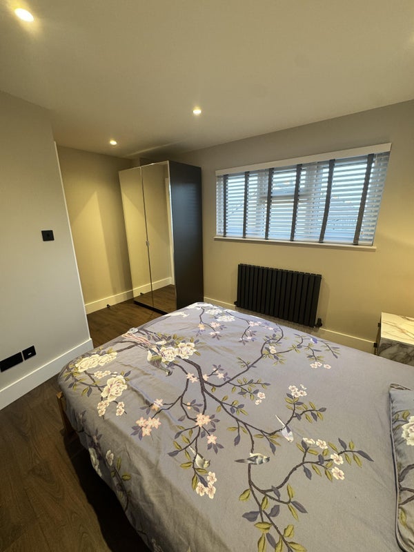 Room Gay Bowers in Basildon