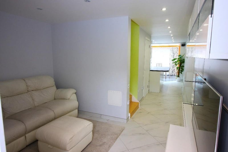 Room Erskine Crescent in Greater London