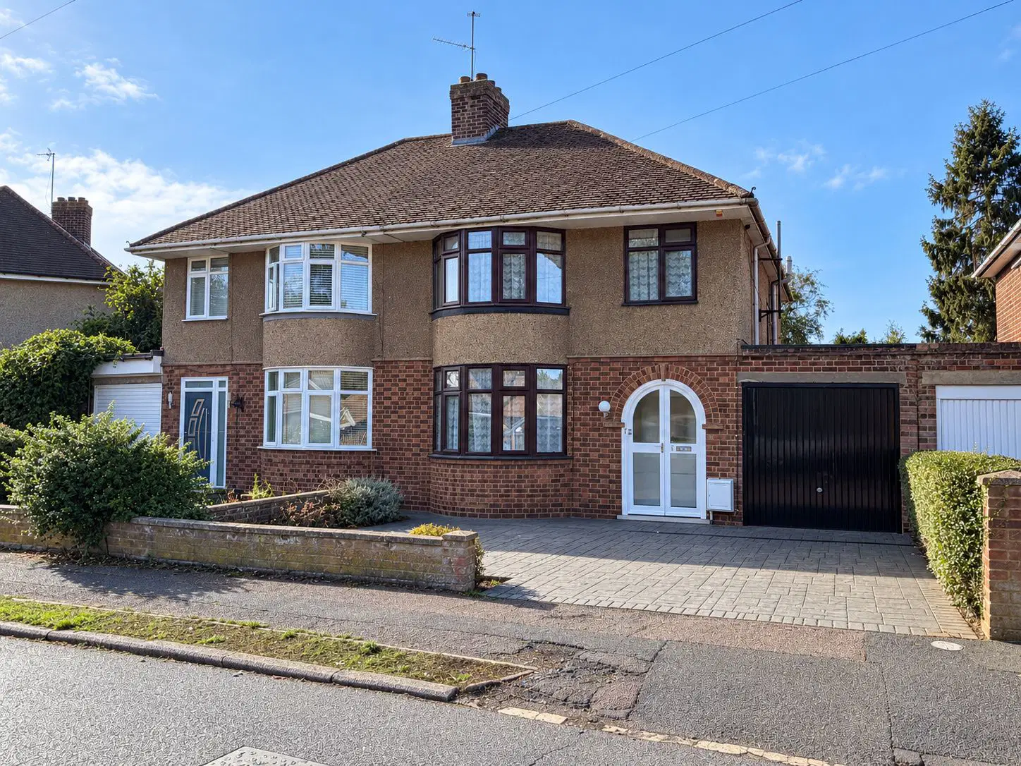 House Grassmere Avenue in Northampton