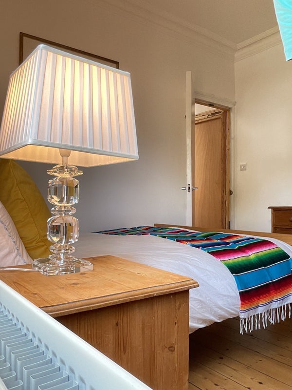 Room Godwin Road in Greater London