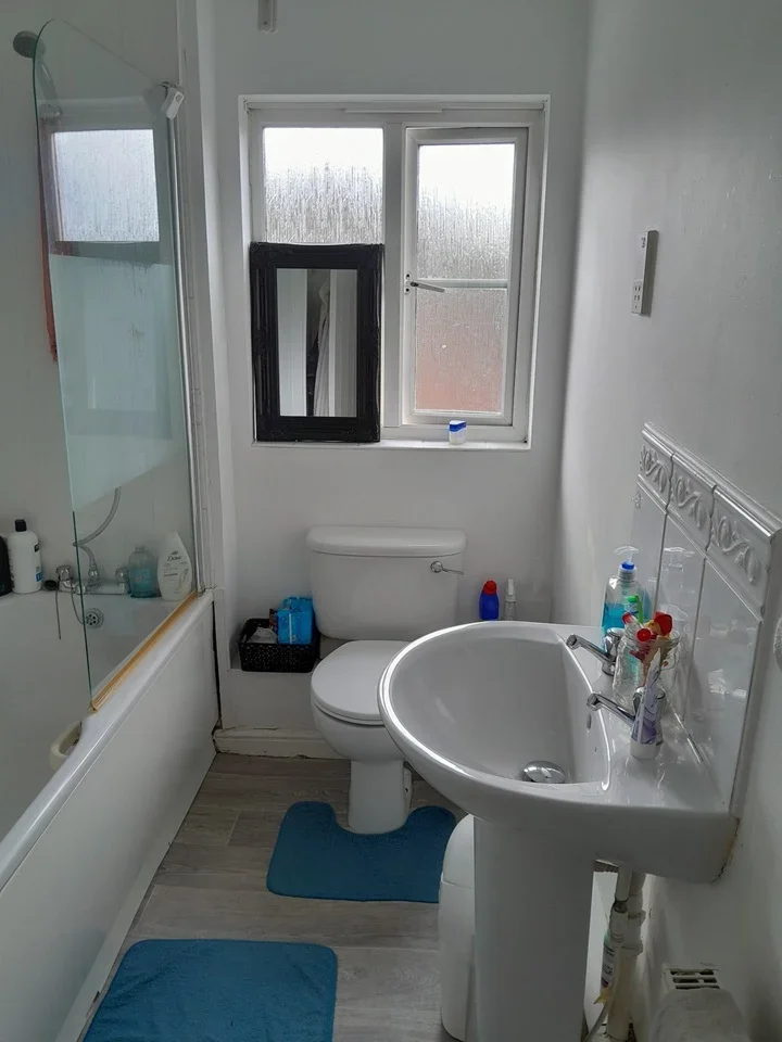 House Troon Close in Greater London