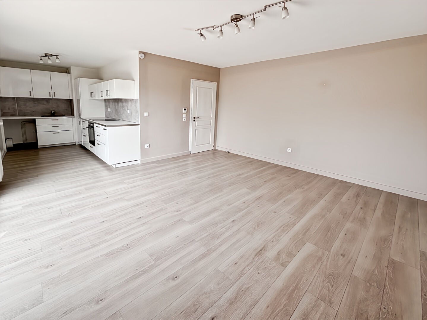 Flat Rue Blanchard in Ballancourt-sur-Essonne