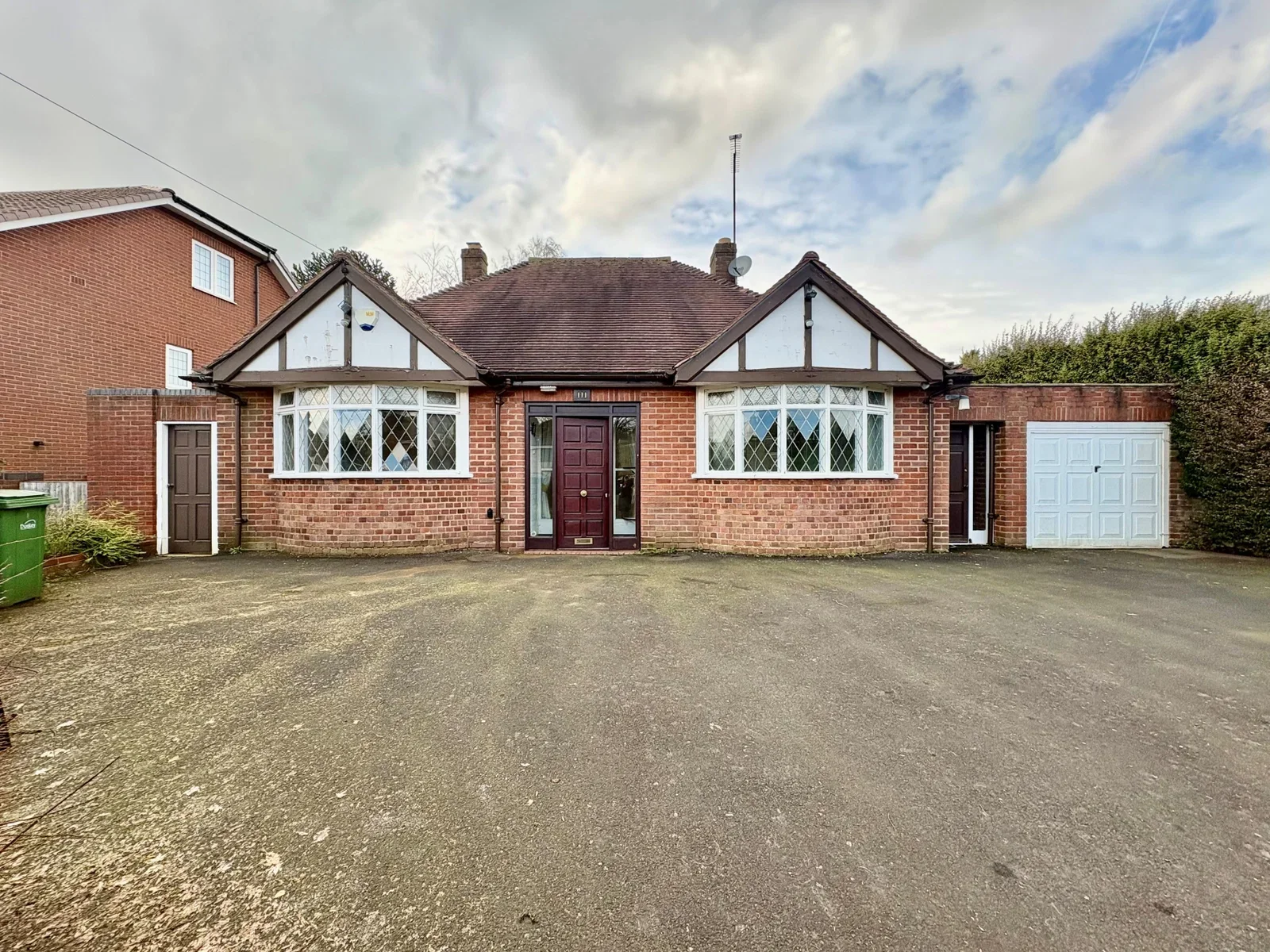 House Cotwall End Road in Coseley