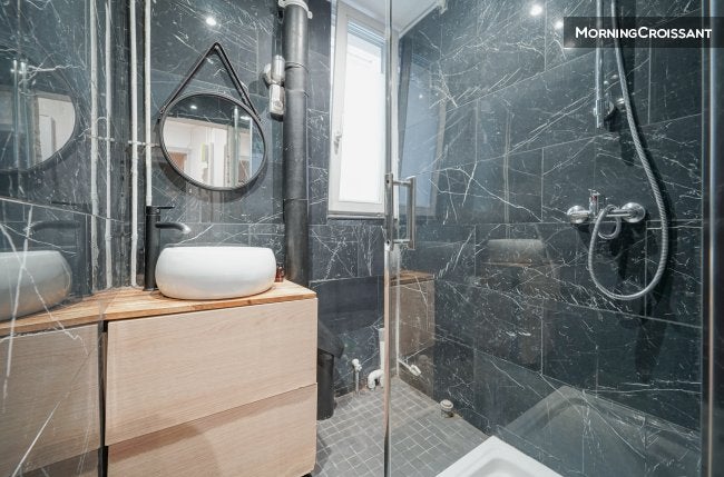 Flat Rue Dautancourt in Paris