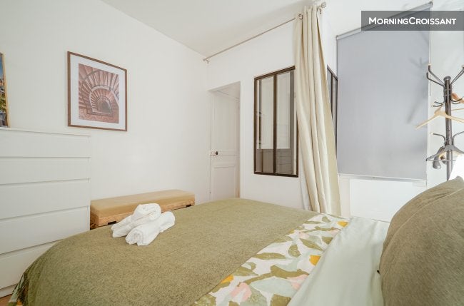 Flat Rue Dautancourt in Paris