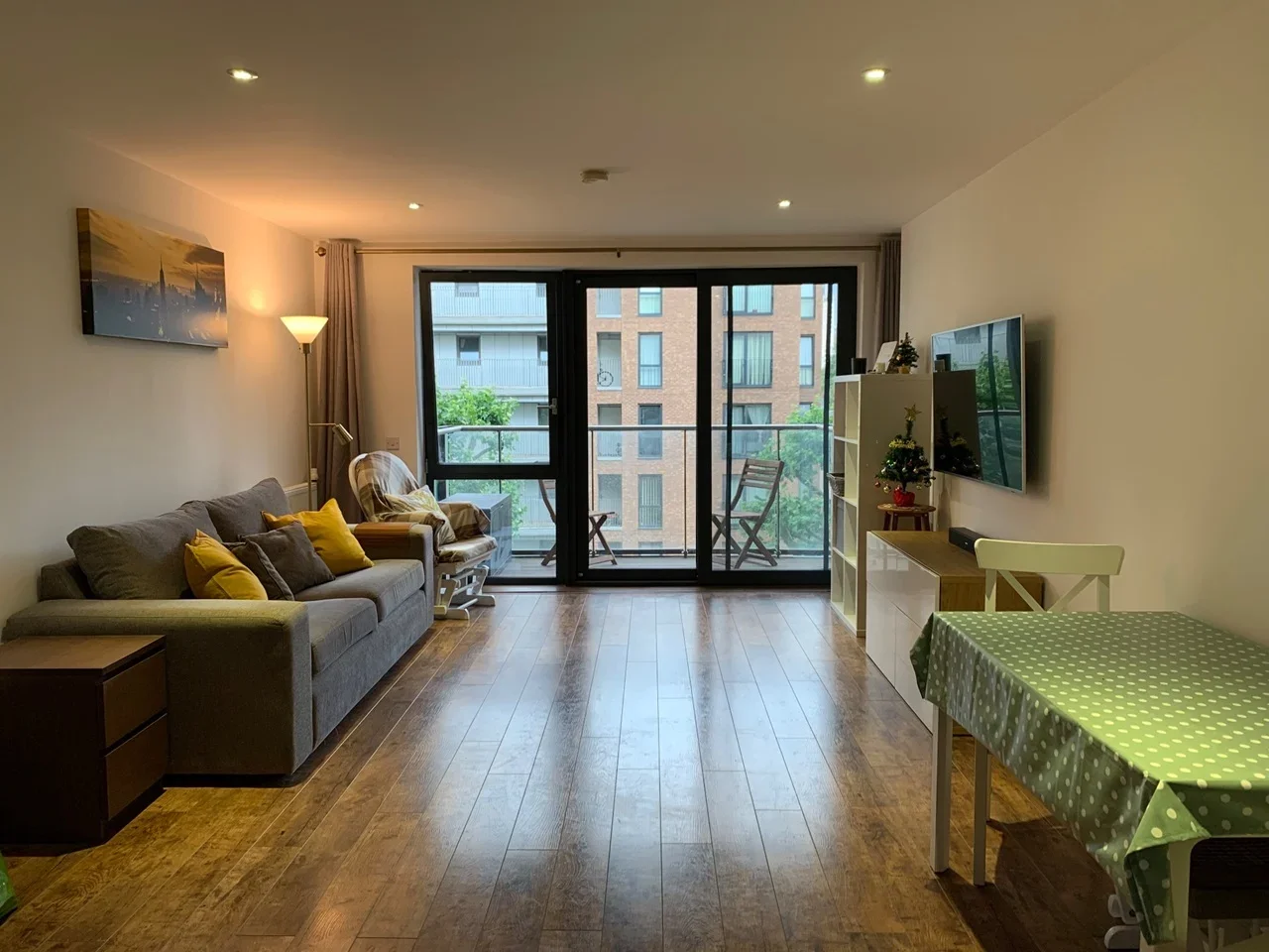 Flat Lindfield Street in Greater London