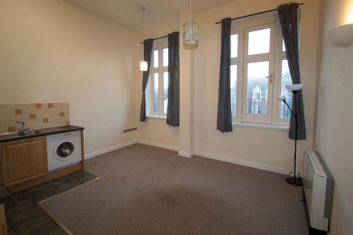 Flat Edgar Street in Worcester