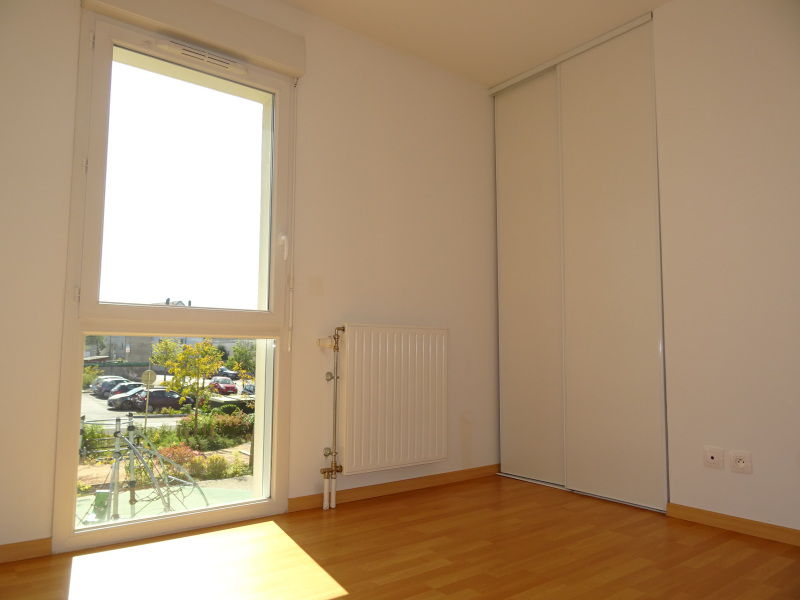 Flat Rue de la Bustière in Fleury-les-Aubrais