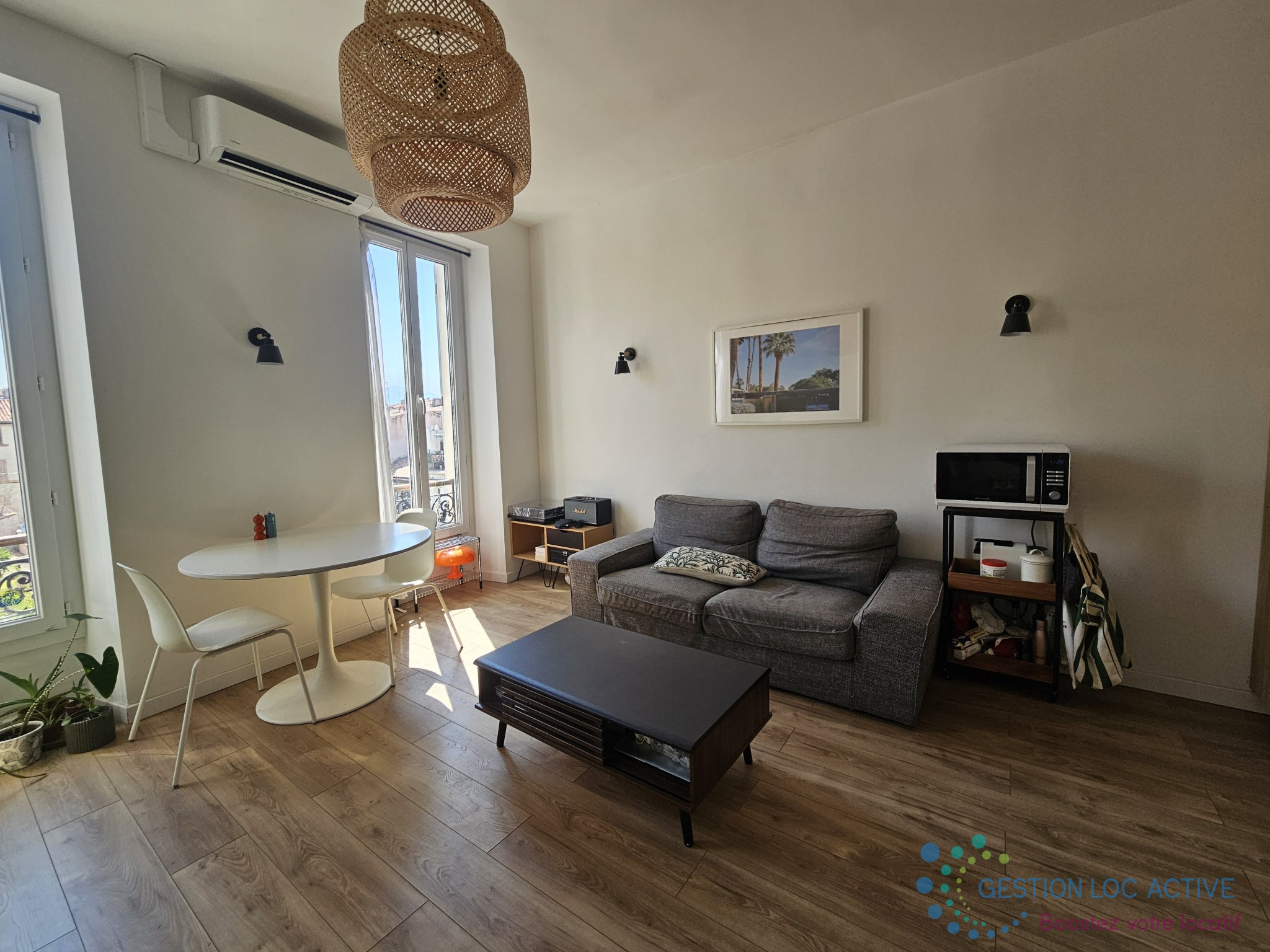 Flat Rue Jean Pierre Brun in Marseille