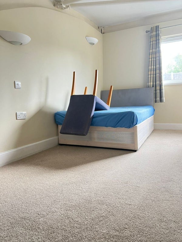 Room Mulgrave Road in Greater London