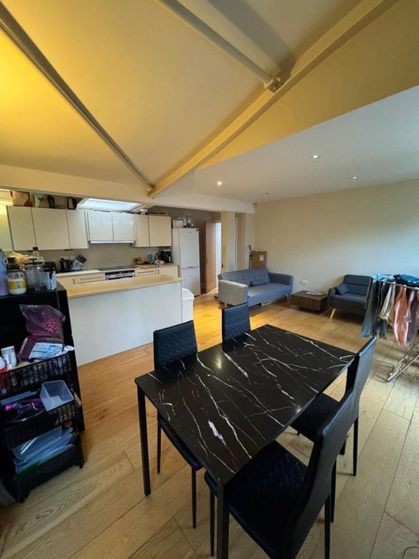 Room Mulgrave Road in Greater London