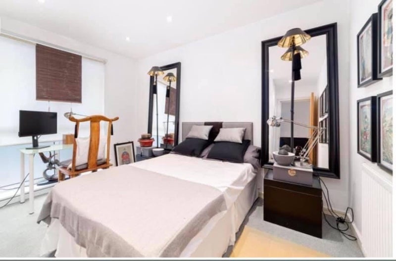 Flat Royal College Street in Greater London