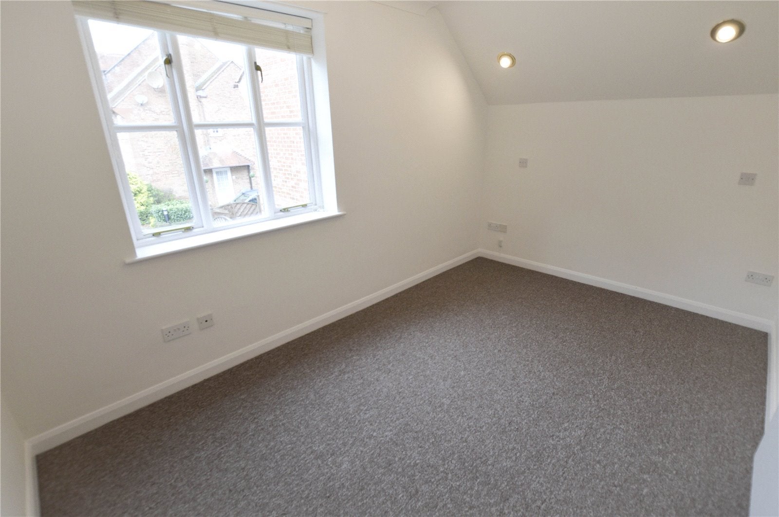 Flat Faulkners Lane in Great Warford