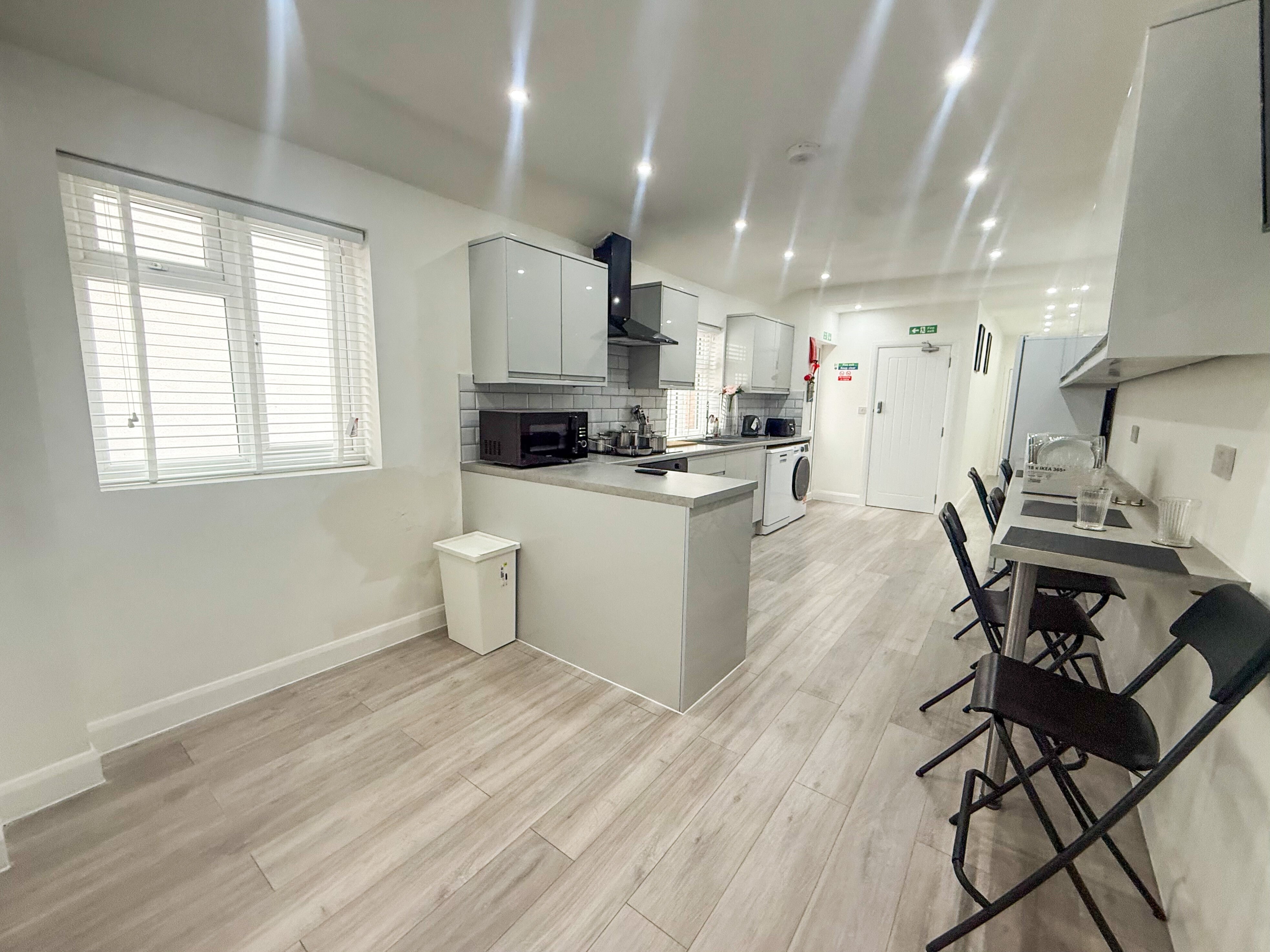 Room Hallam Street in Sandwell