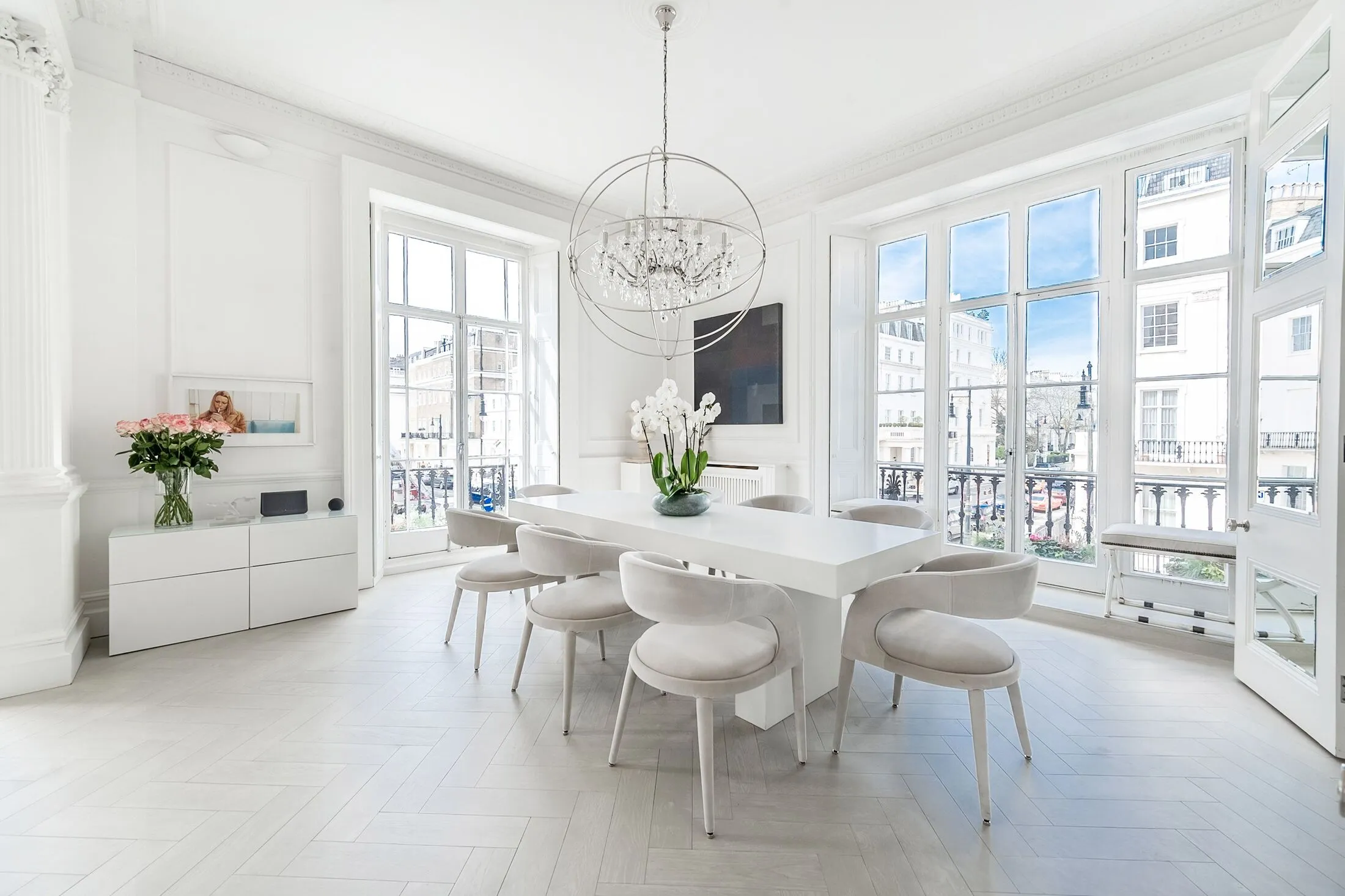Flat Belgrave Place in City of Westminster