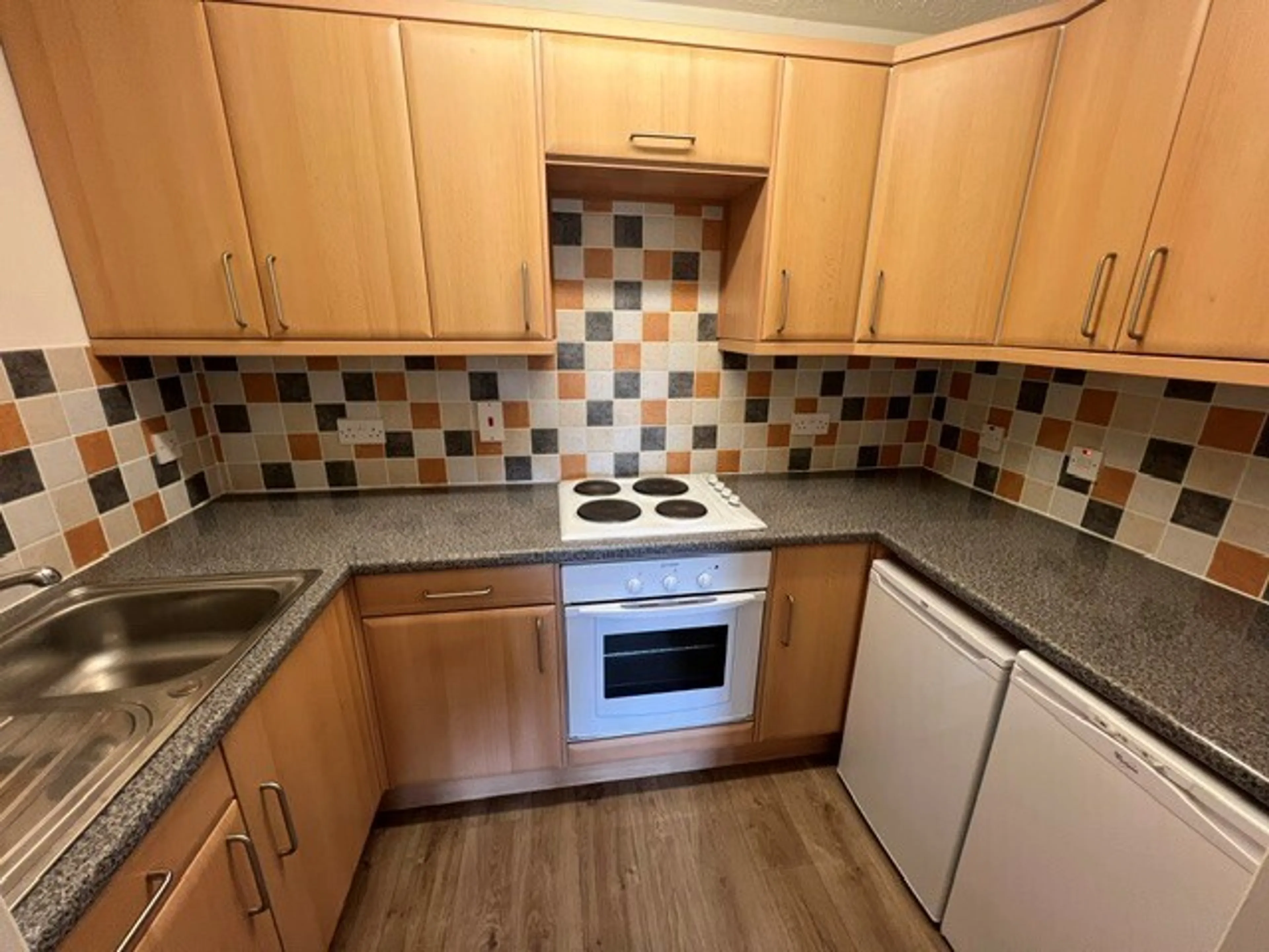 Flat Mulberry Court in Canterbury