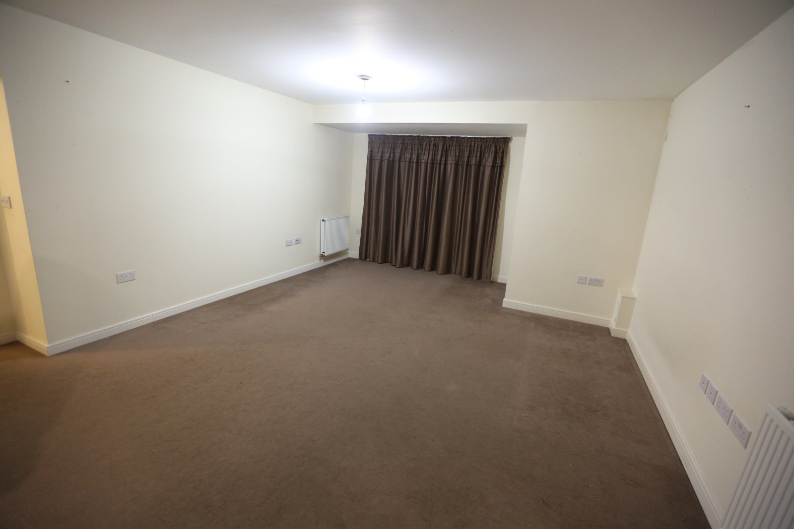 Flat Albacore Way in Greater London