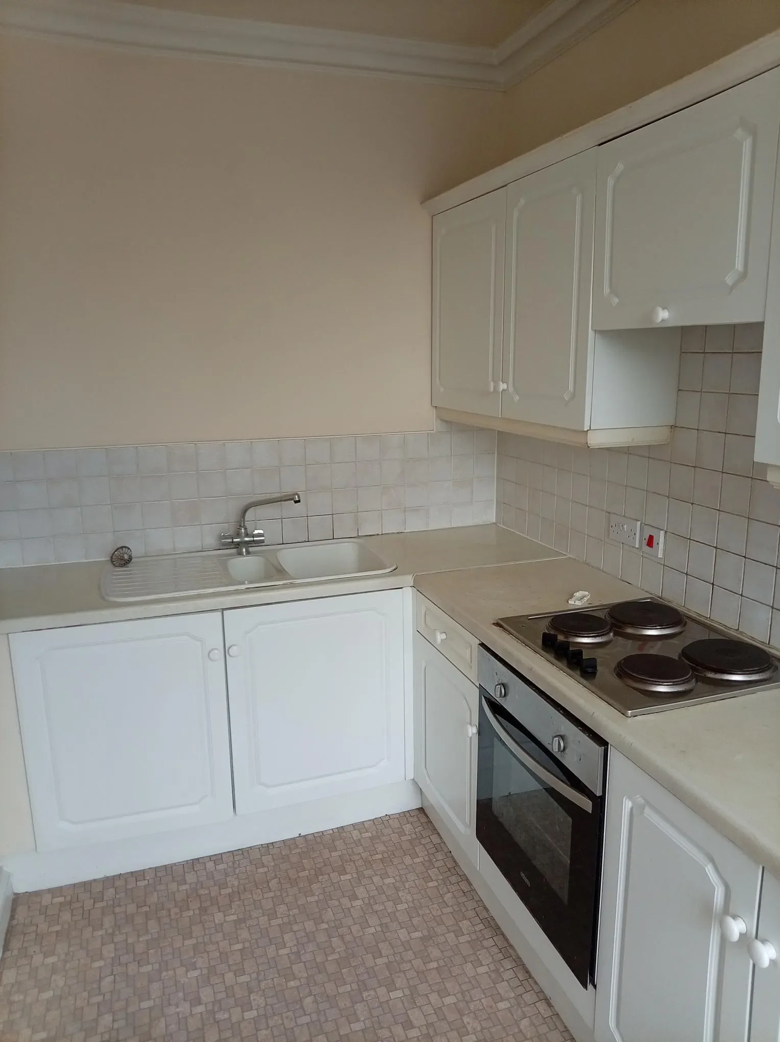 Flat Balmoral Place in Calderdale