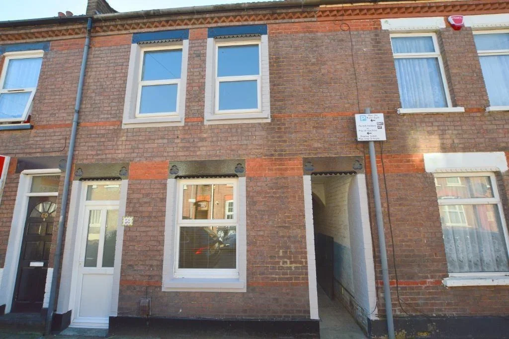 House Frederick Street in Luton
