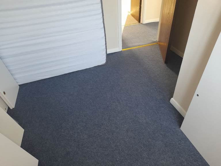 Flat Finch Close in Plymouth