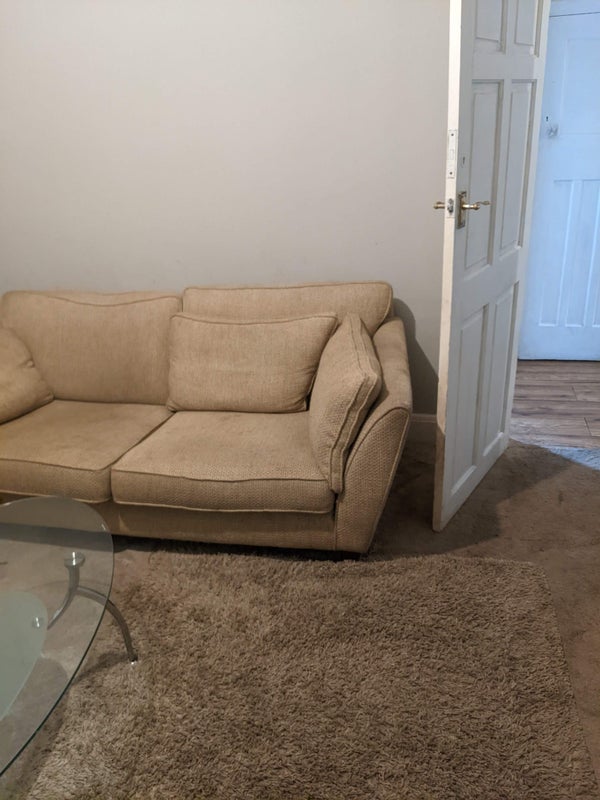 Room Manley Road in Manchester