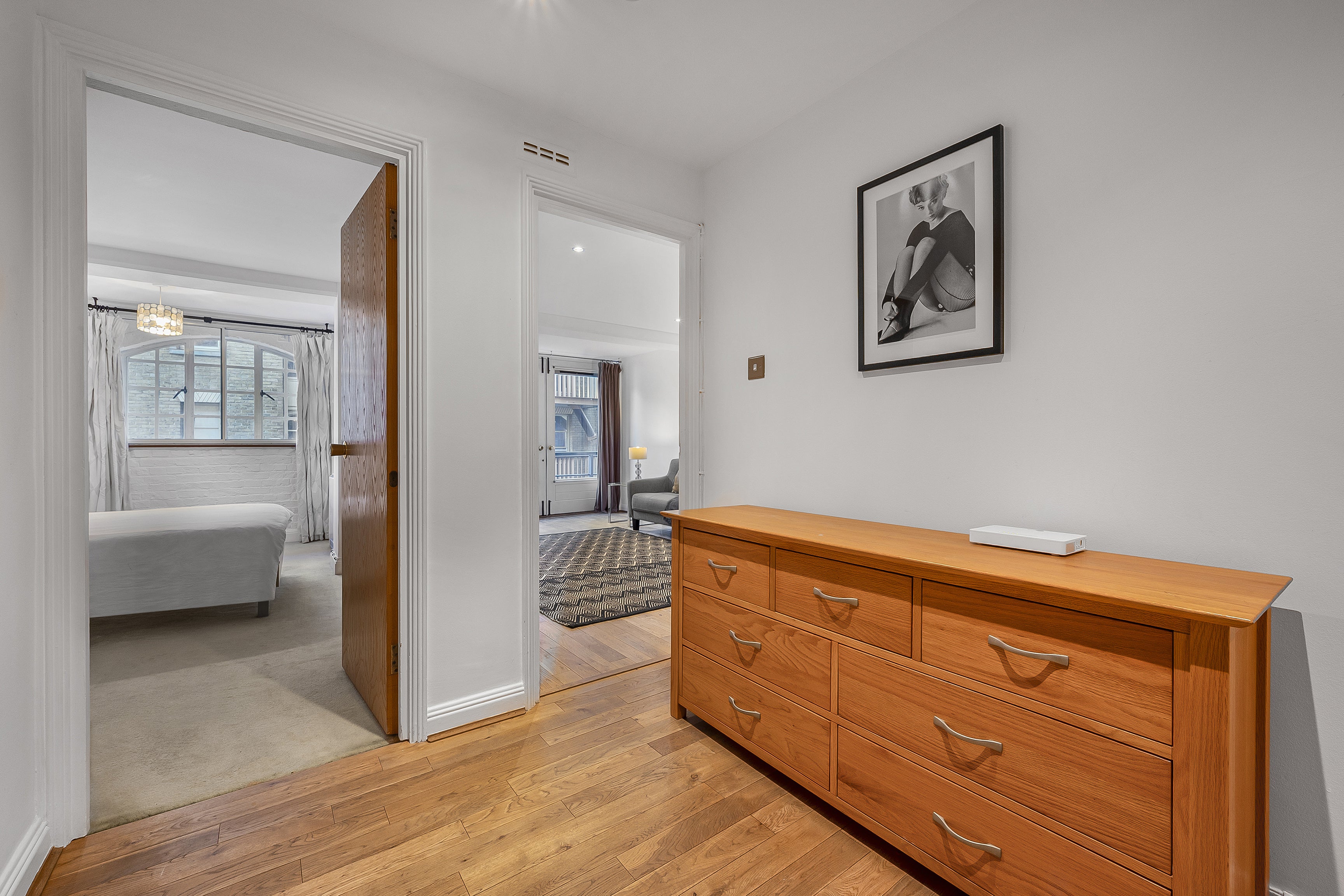Flat Shad Thames in Greater London