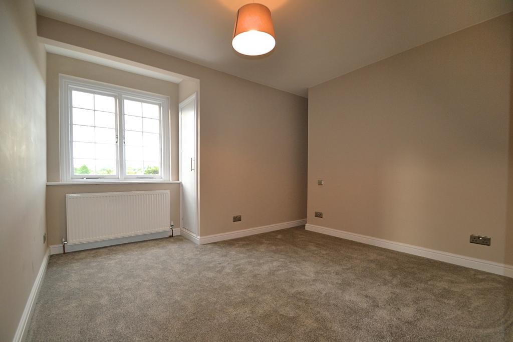 Flat Croydon Road in Reigate and Banstead
