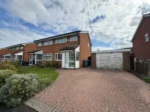 House Lavister Avenue in Manchester