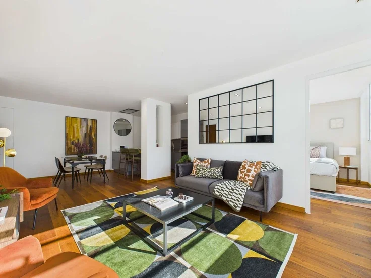 Flat Bayham Street in Greater London
