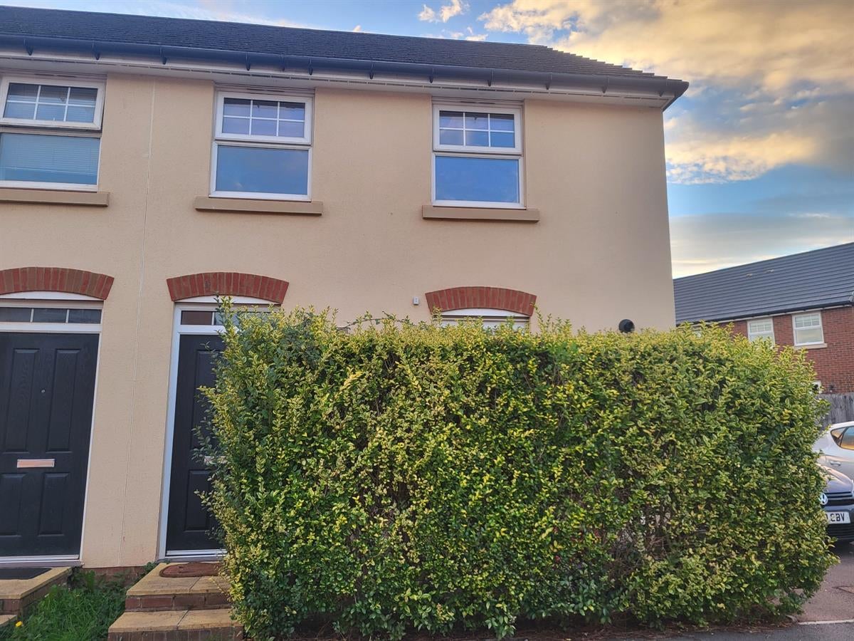 House Ternata Drive in Monmouth