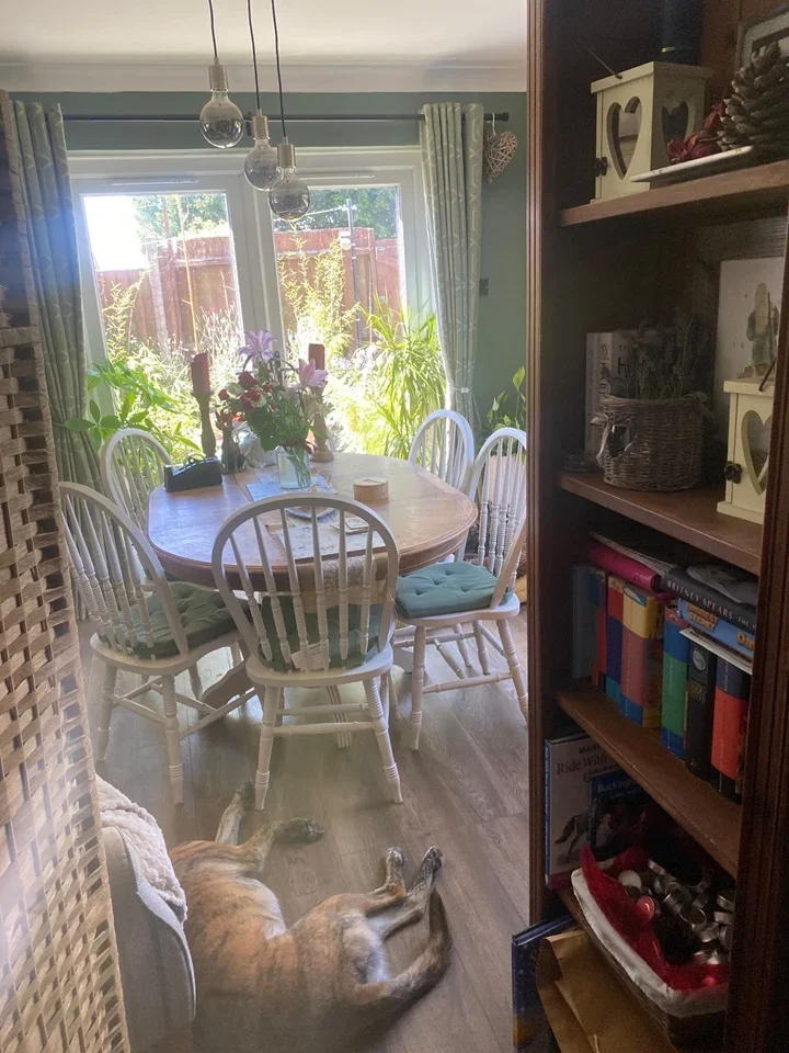 Room Wyness Avenue in Fenny Stratford
