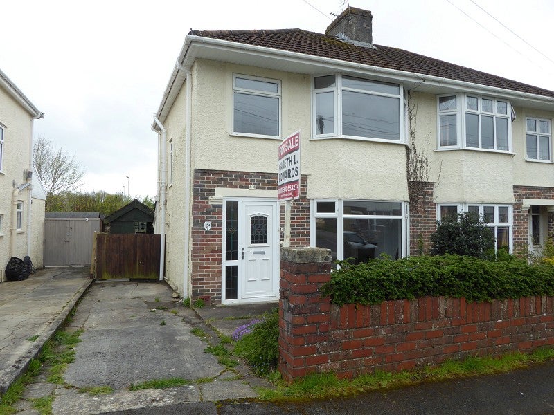 House Mount Earl in Bridgend