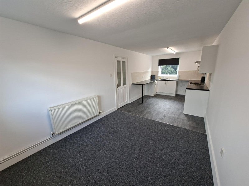 Flat Blackmead in Peterborough