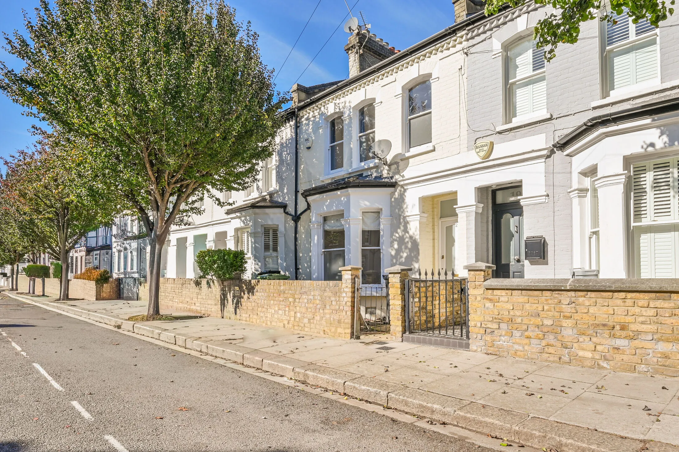 Flat Brookville Road in Greater London