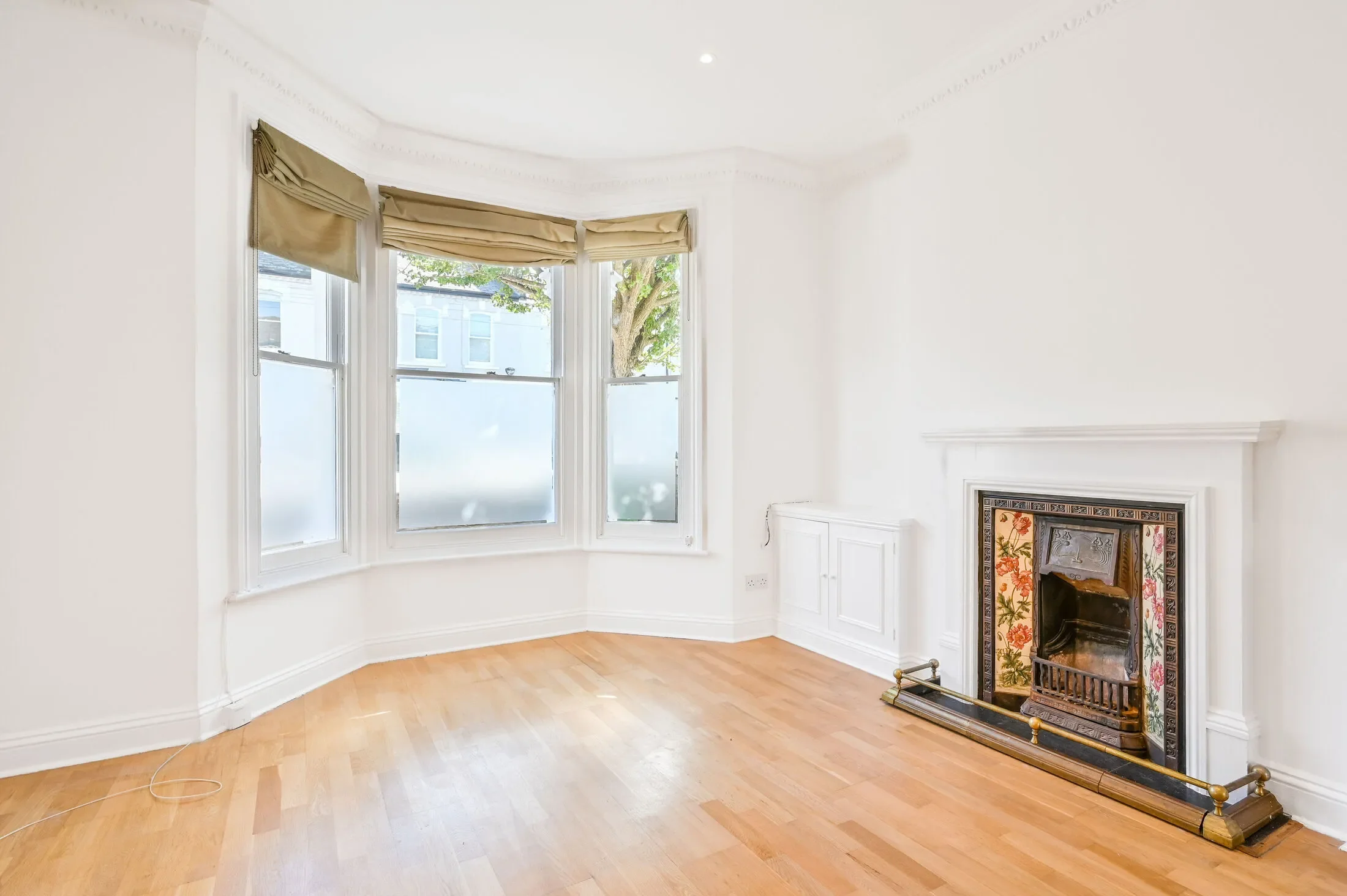 Flat Brookville Road in Greater London