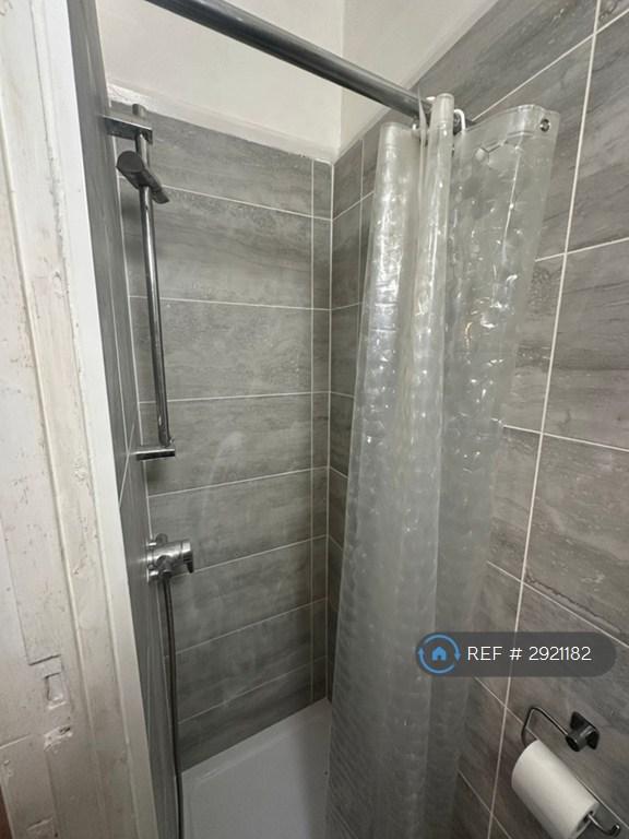Room Westby Road in Bournemouth