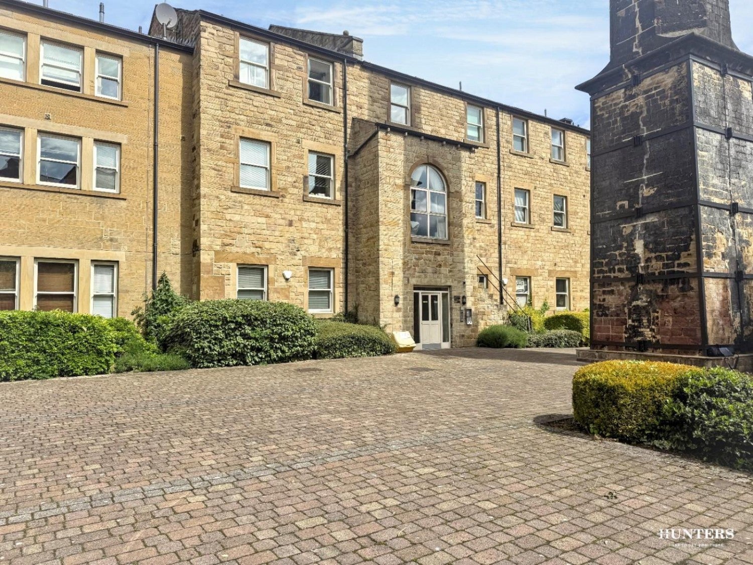 Flat Textile Street in Kirklees