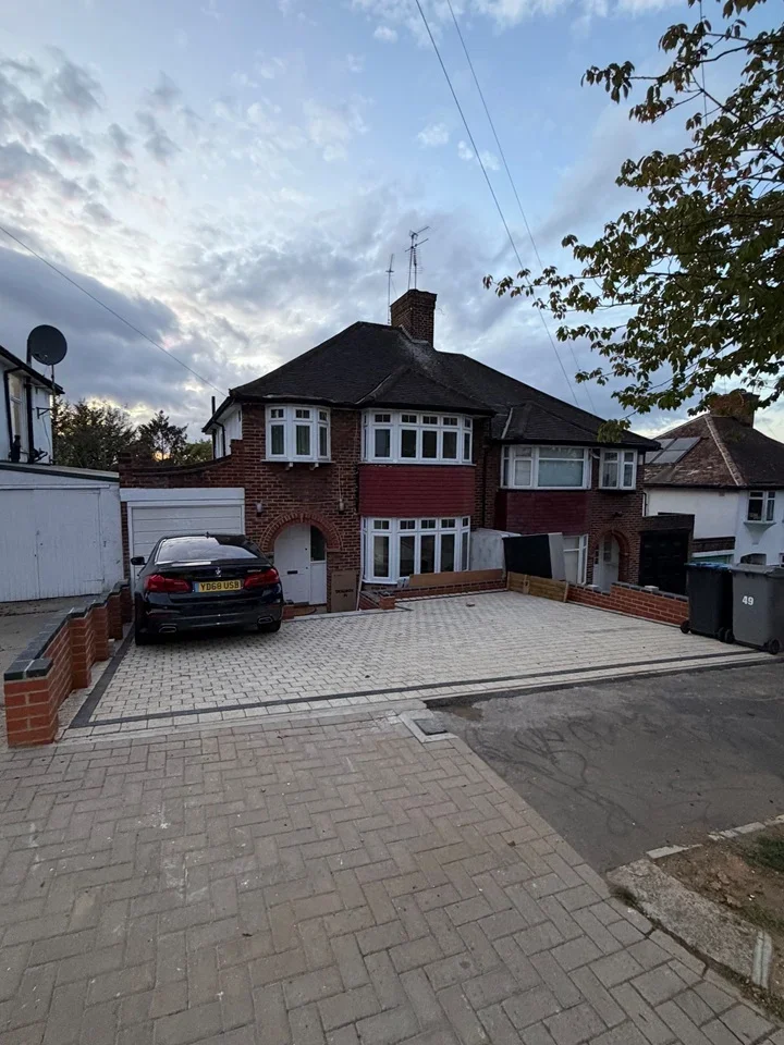 House Beverley Gardens in Greater London