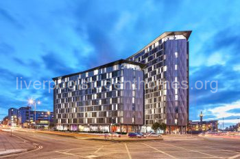 Room Shaw Street in Liverpool
