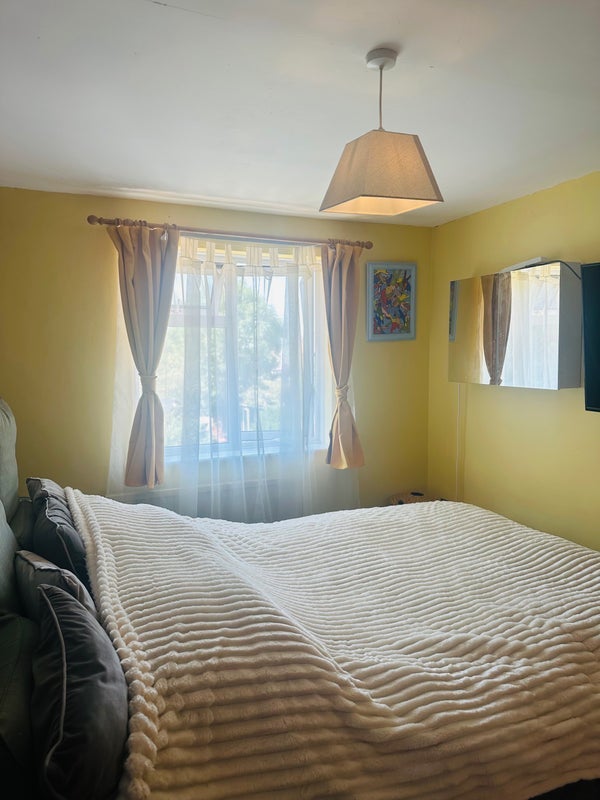 Room Hobtoe Road in Harlow