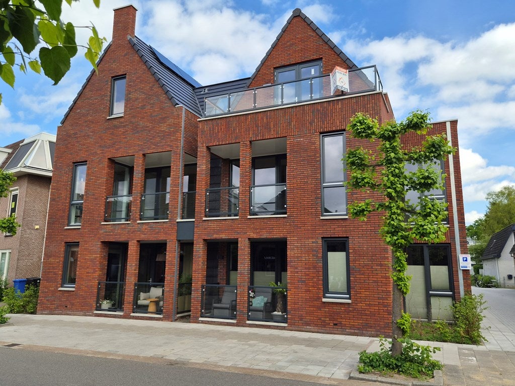 Woning te koop: Dorpsstraat, Scherpenzeel
