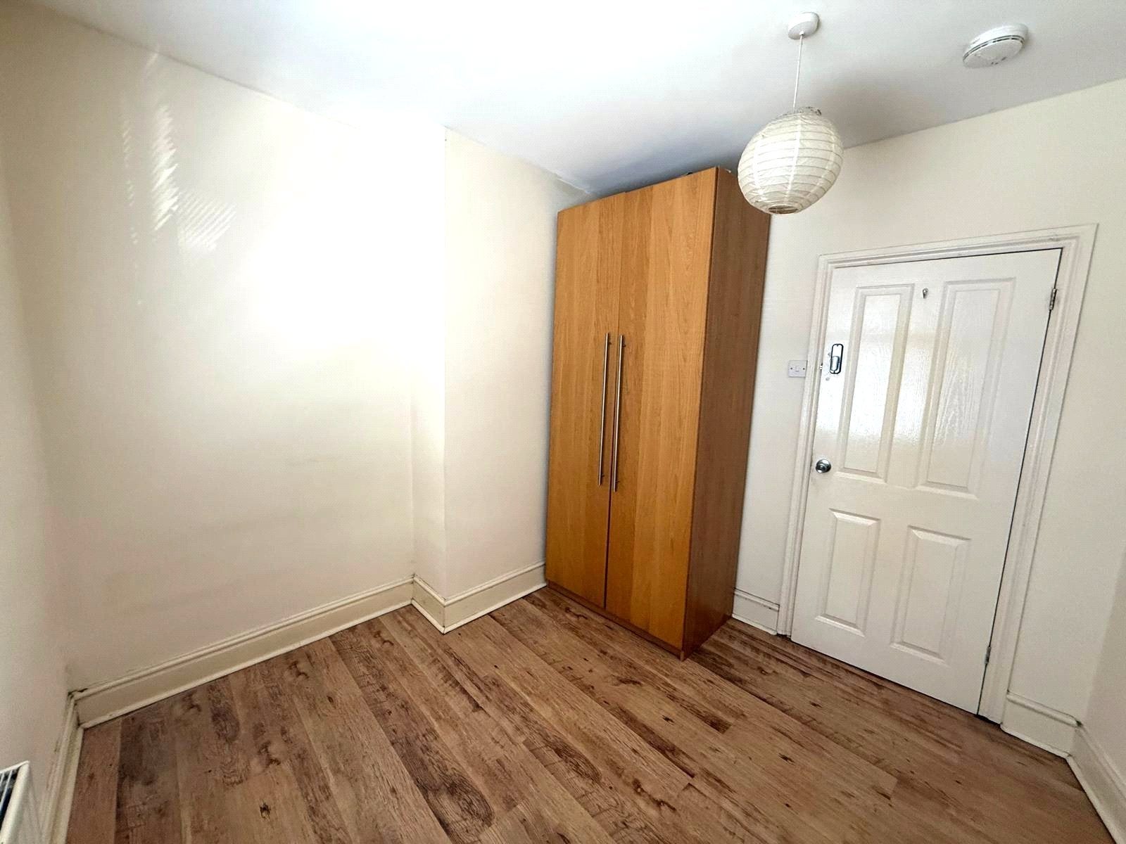 Room Lord Haddon Road in Erewash