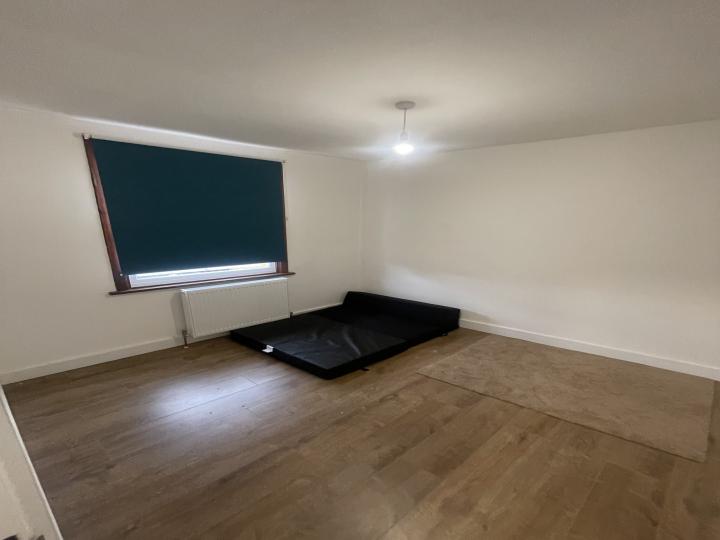 Flat Whitechapel Road in Greater London