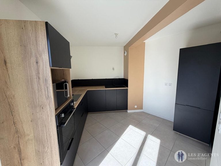 Appartement Rue Marie Paradis à Saint-Martin-d'Hères