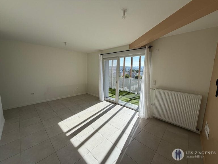Appartement Rue Marie Paradis à Saint-Martin-d'Hères