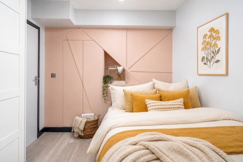 Room Winders Road in Greater London