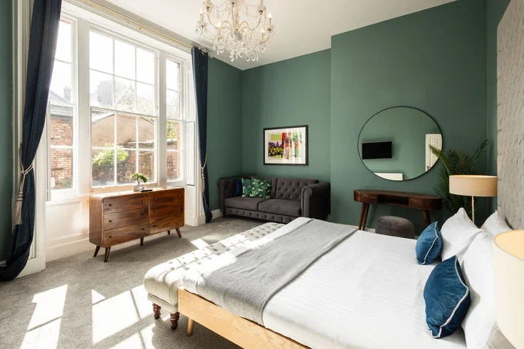 Flat Falkner Street in Liverpool