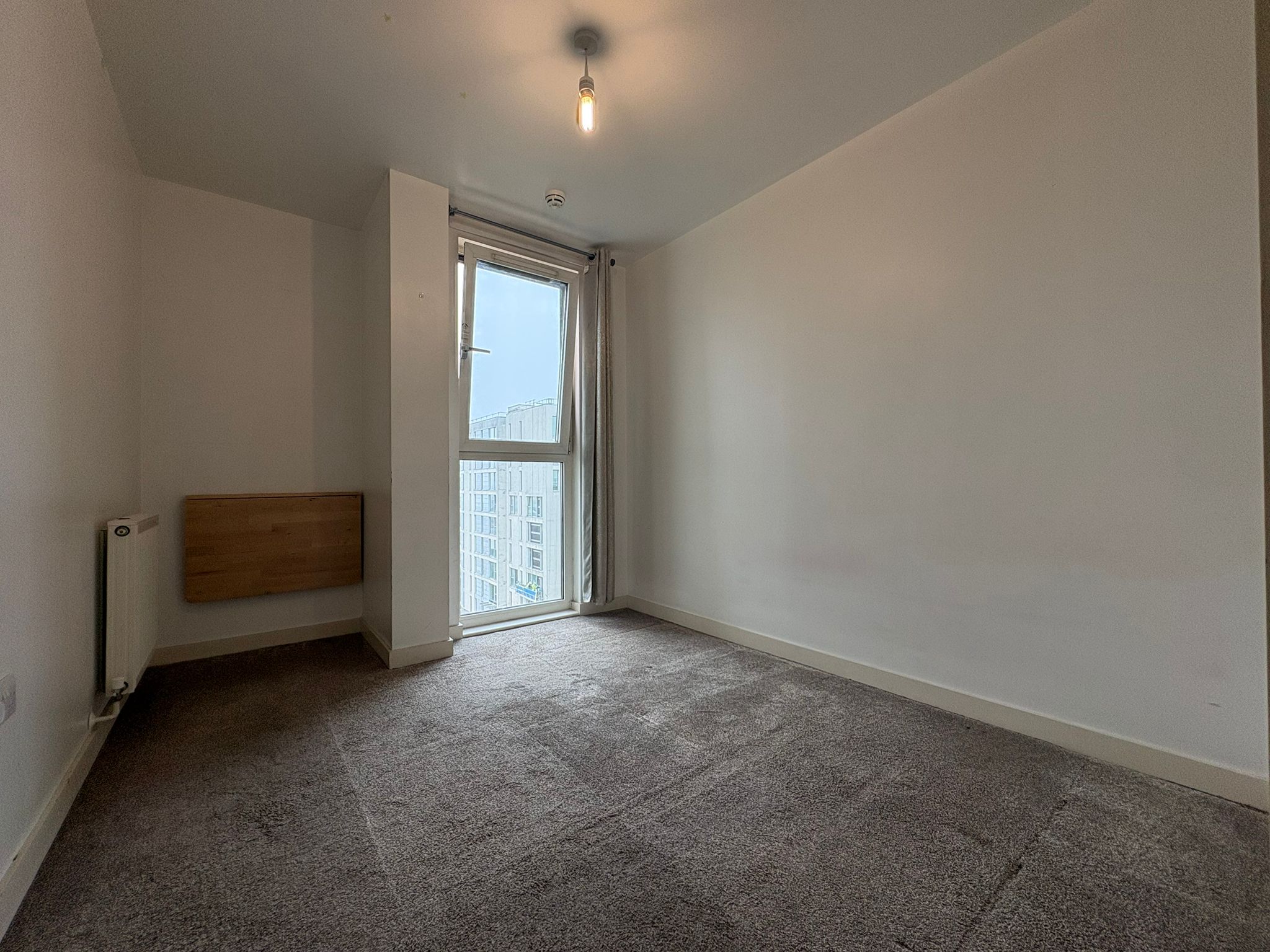 Flat Western View in Greater London